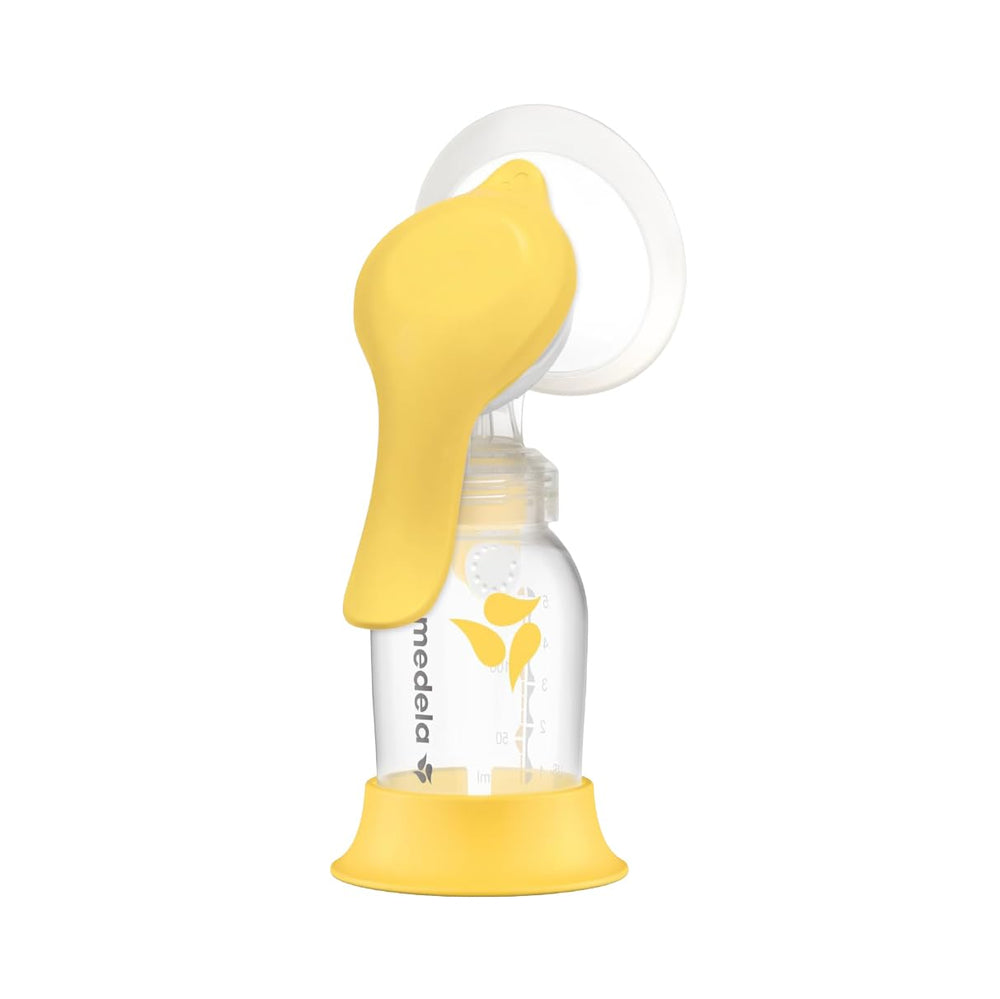 Medela Harmony front packaging showing pump and bottle, promotes quick portability