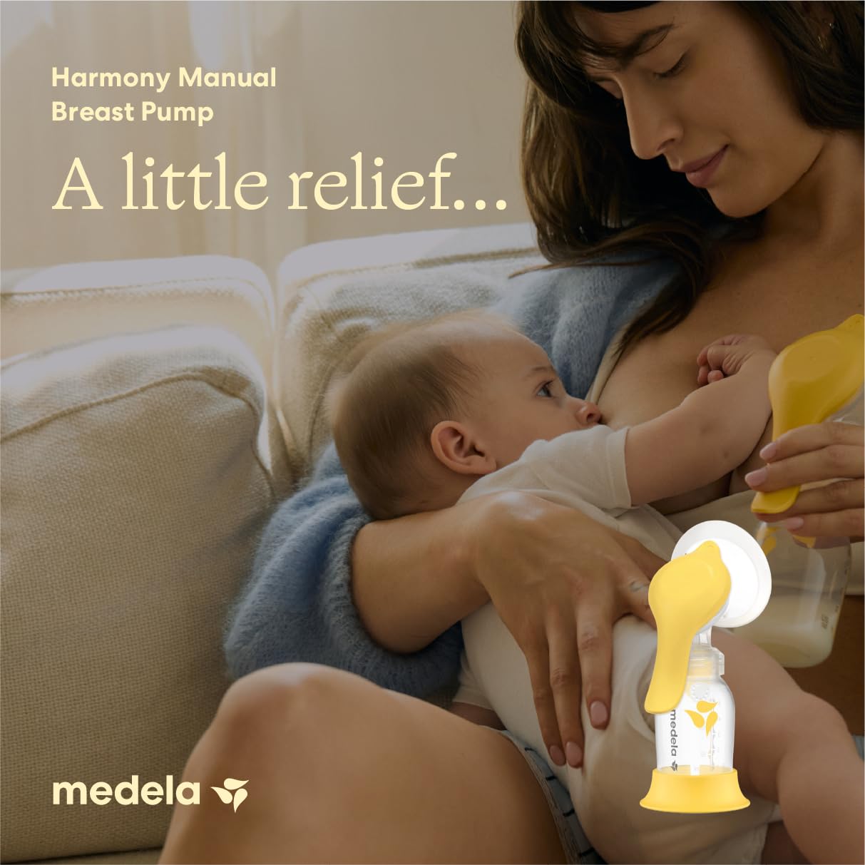 Medela Harmony ergonomic handle close-up, shows comfortable one-hand control