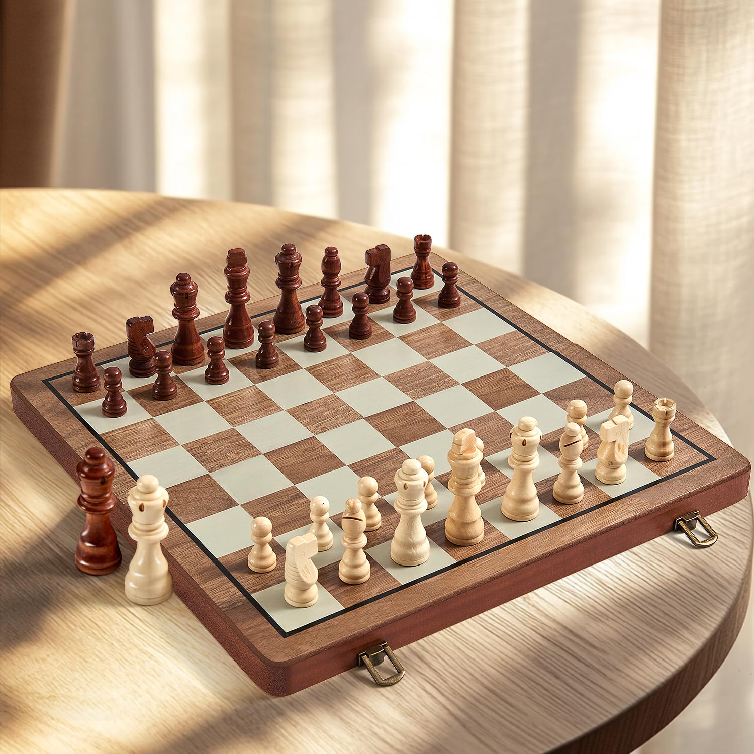 MerryPony checkers layout on board showing dual-game functionality and clear squares