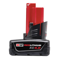 Milwaukee M12 terminal close-up highlighting robust contacts for reliable power