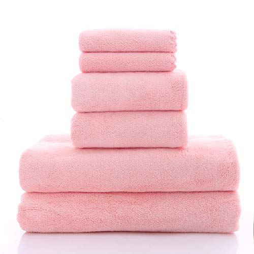 MOONQUEEN washcloth used for face cleansing illustrating gentle care and absorbency