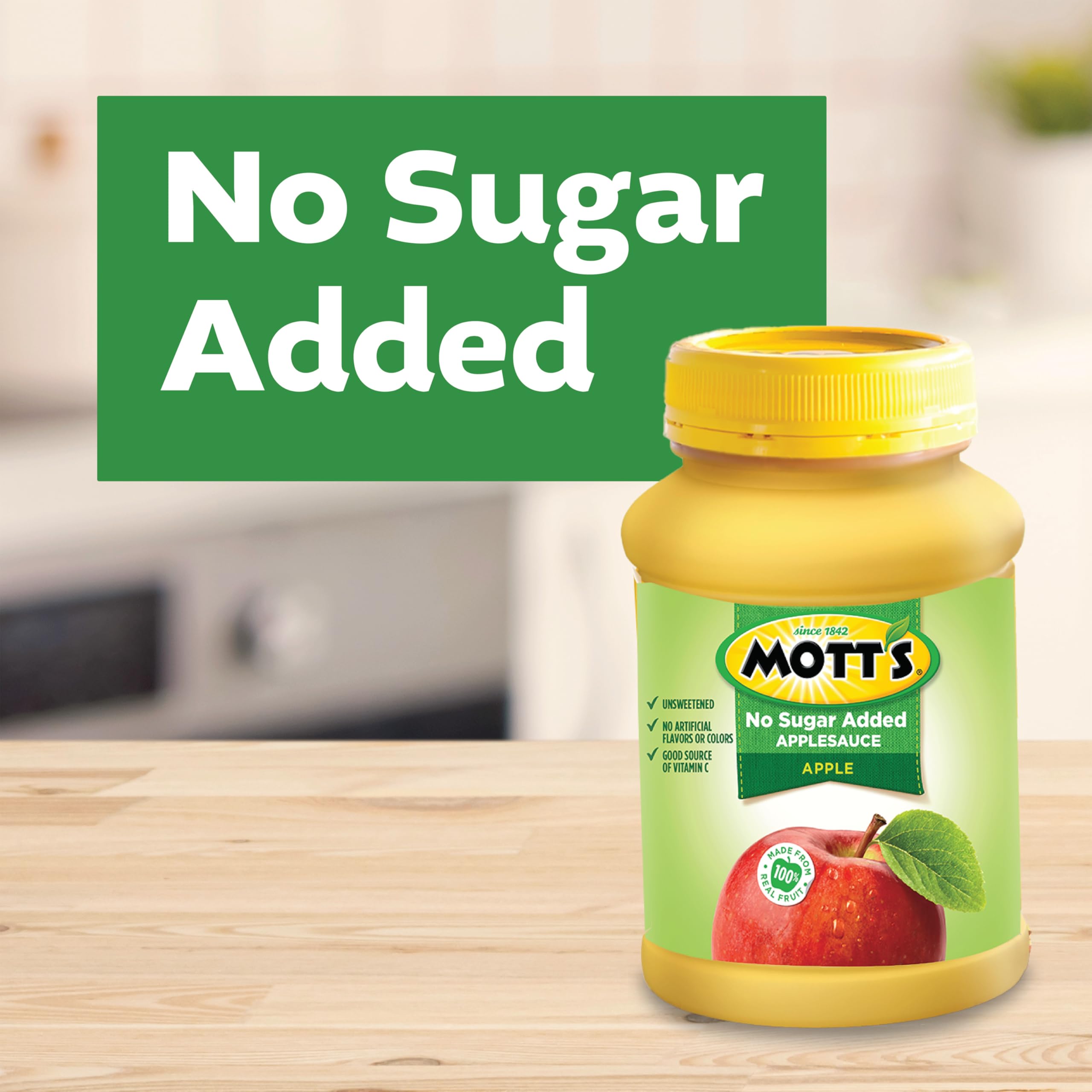 Mott's label detail highlighting no artificial flavors and vitamin C