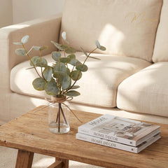Muhanjia side profile arrangement highlighting flexible stems for easy shaping