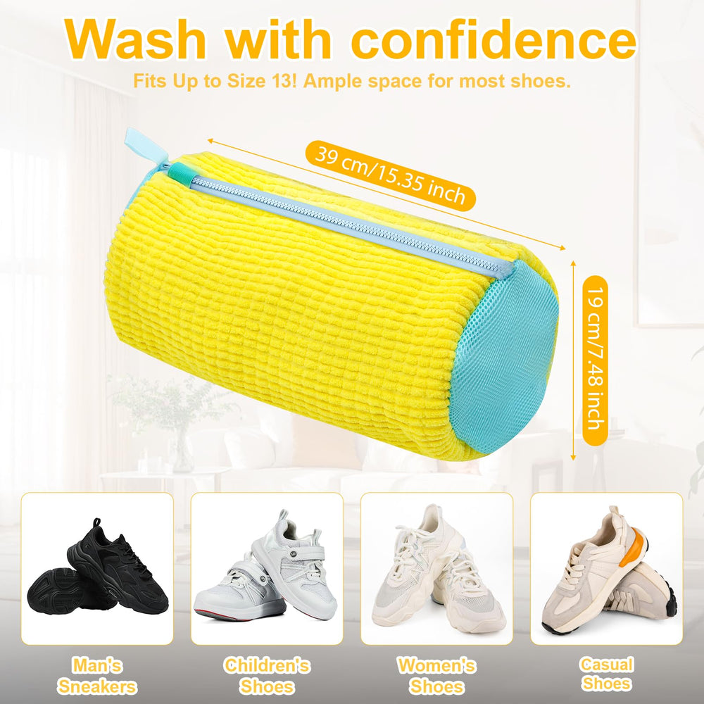 MURAEL shoe placed inside bag showing roomy interior and secure fit benefit