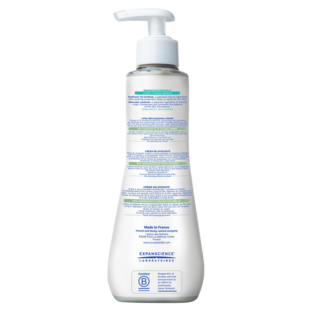 Mustela open tube texture demonstrating fast absorption benefit