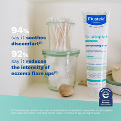 Mustela pump application on hand showing easy spread benefit