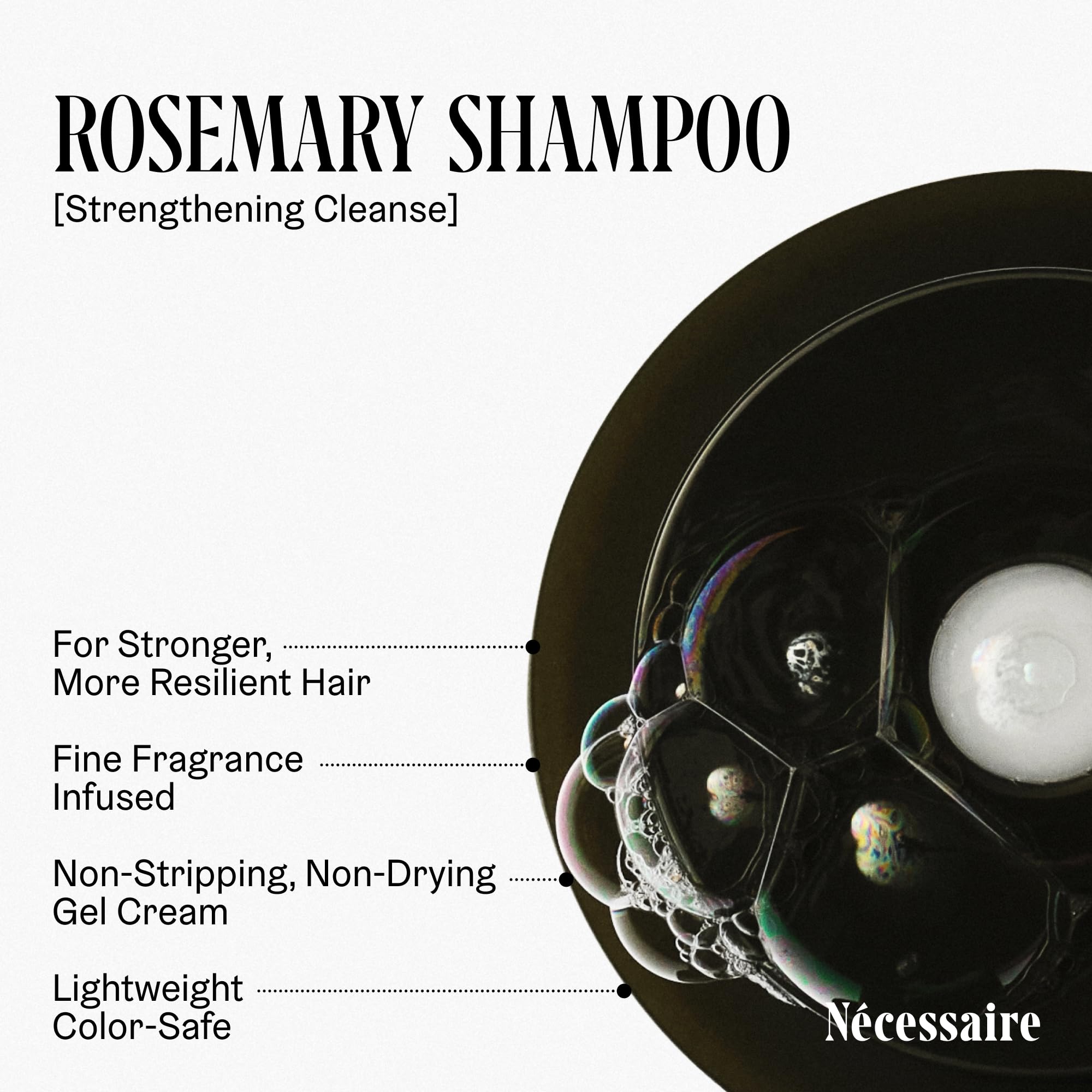 Nécessaire gel texture close-up highlighting lightweight, non-greasy feel