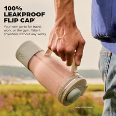 Ninja Easy‑Sip chug lid and detachable straw detail offering leakproof sipping options