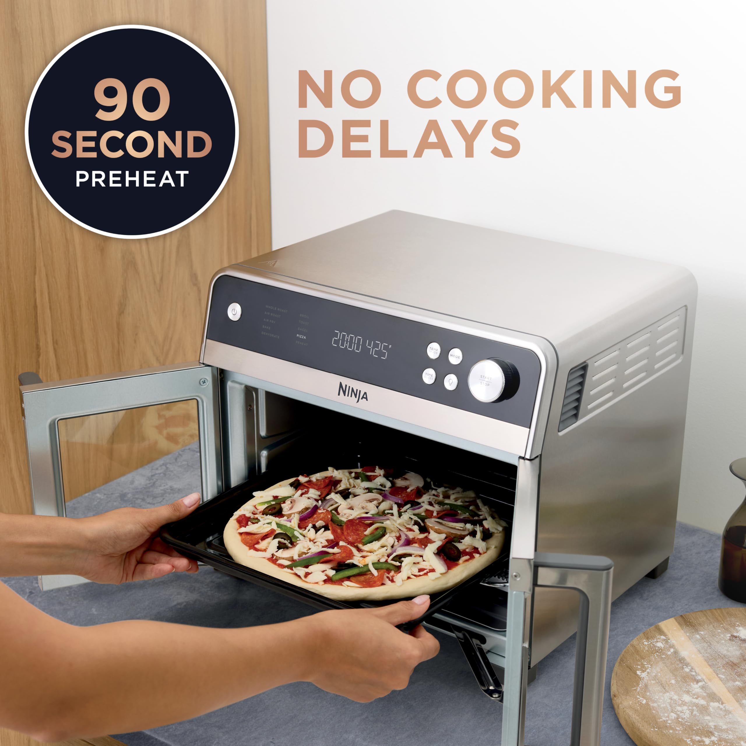 Ninja FO101 interior with scale showing 20.3‑quart capacity for family meals
