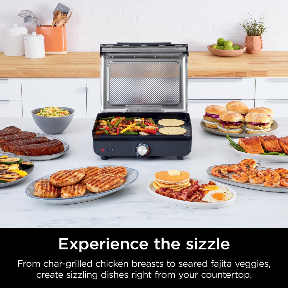 Ninja Sizzle grill plate close-up showing ridges for clear char marks
