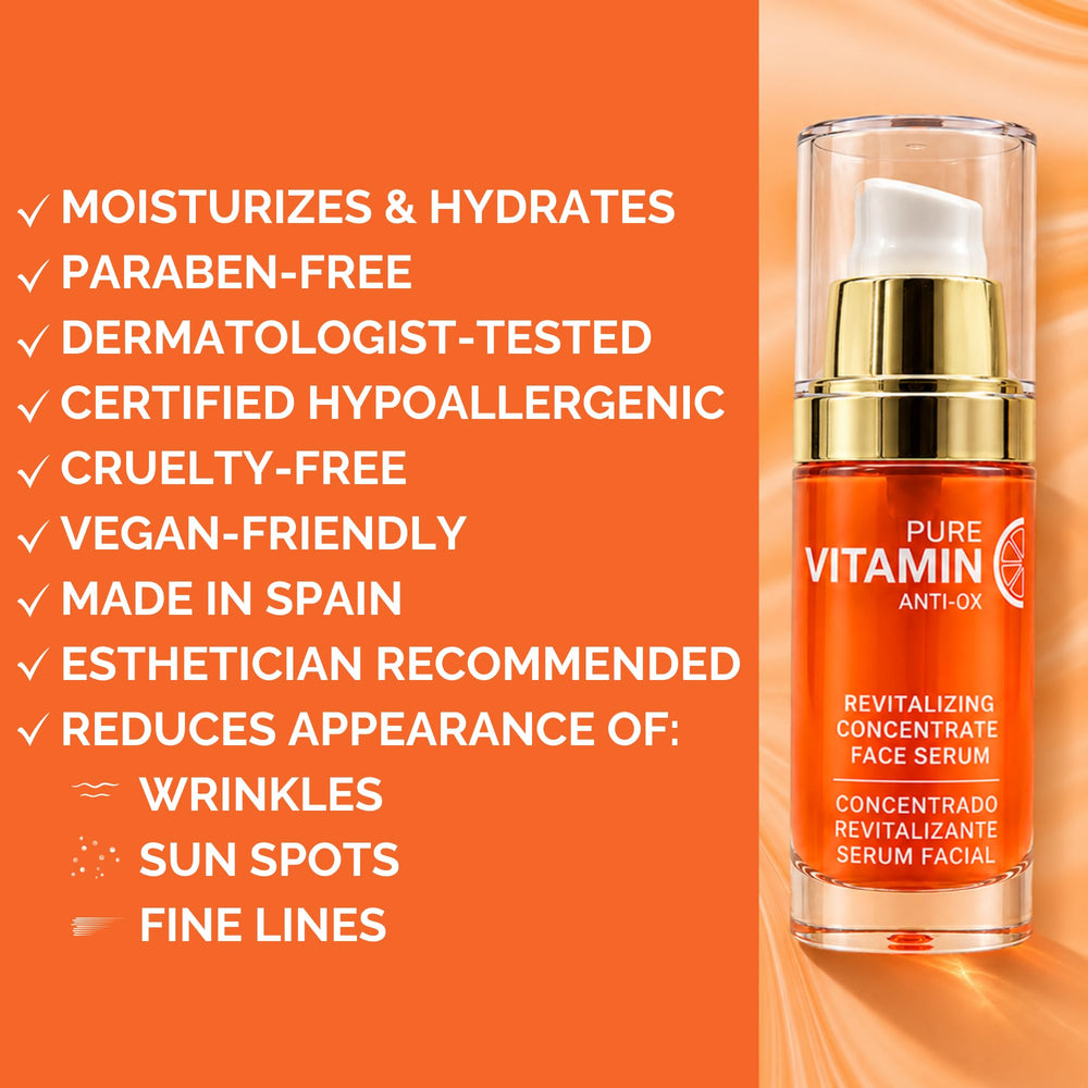 Noche Y Dia 30mL bottle in hand showing true product scale