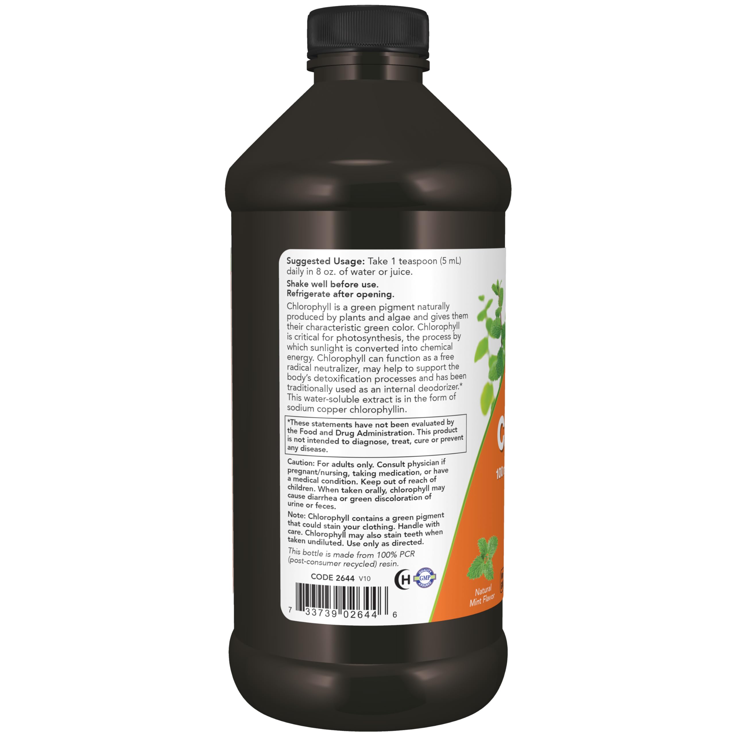 NOW pouring chlorophyll into glass demonstrating simple dilution benefit