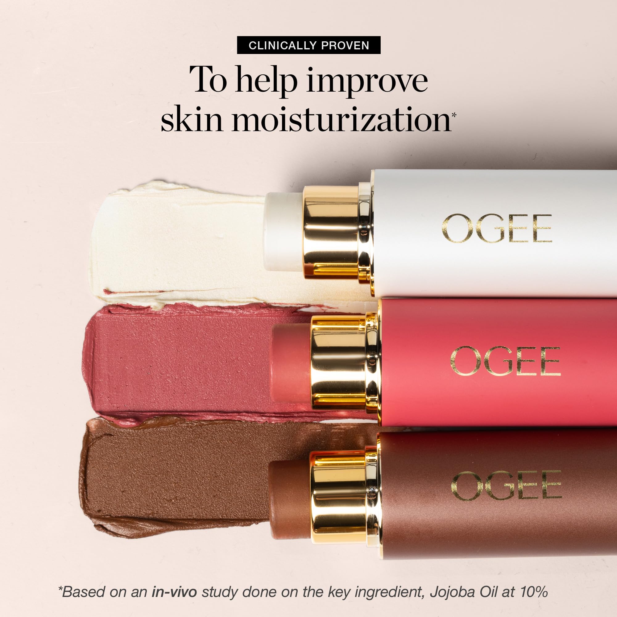 Ogee trio inside makeup bag lifestyle shot for effortless touch-ups