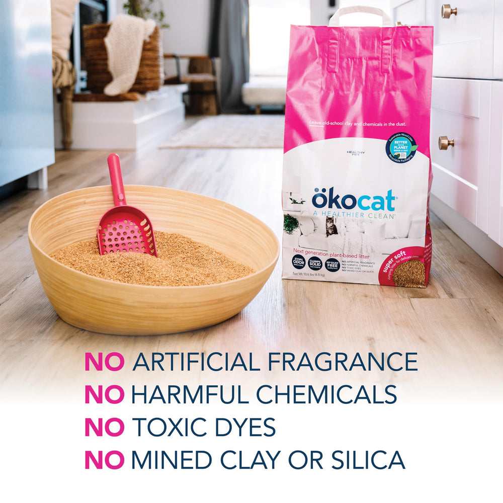 ÖKOCAT biodegradable clumps held in hand showing compostable convenience