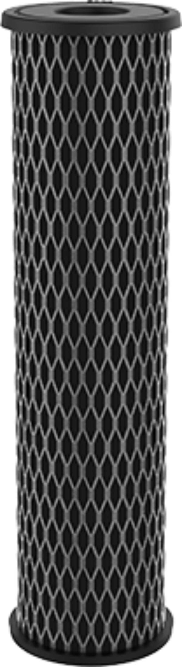 OMNIFilter TO1 carbon-wrap close-up revealing media texture for improved taste