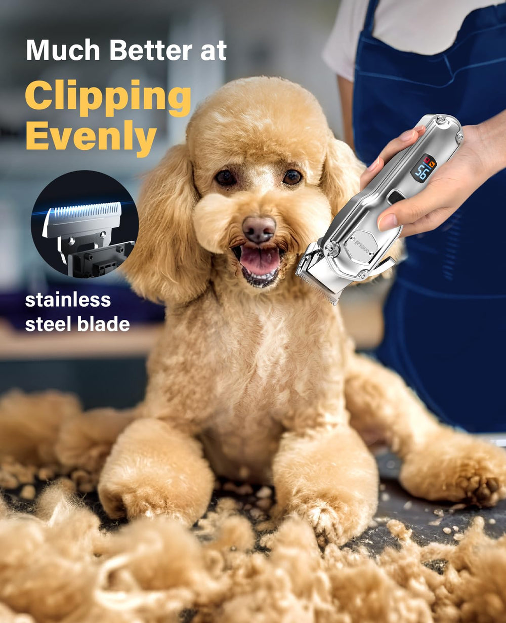 oneisall clipper held in hand to show size and comfortable handling benefit