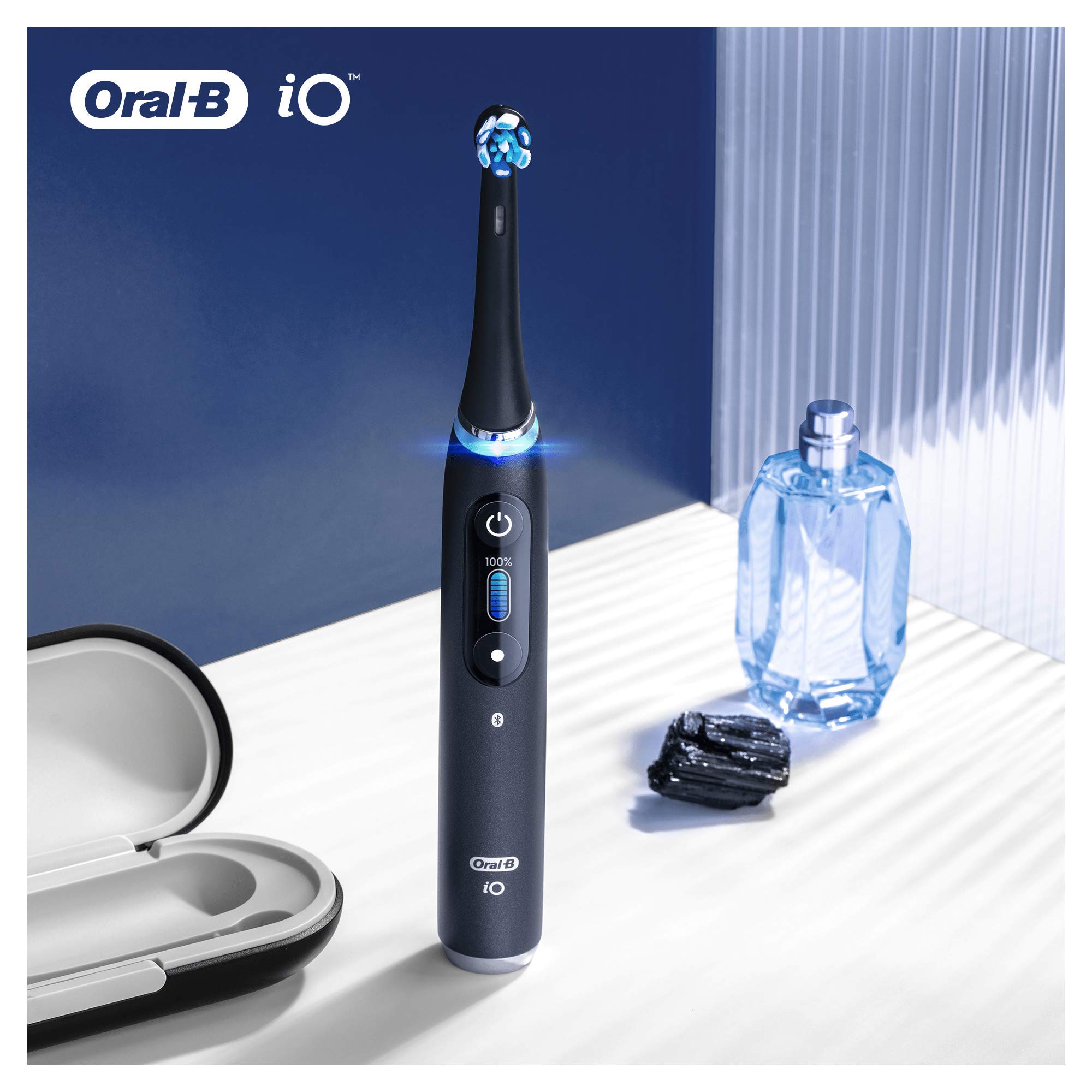 Oral-B four replacement heads arranged to show included pack quantity and color coding