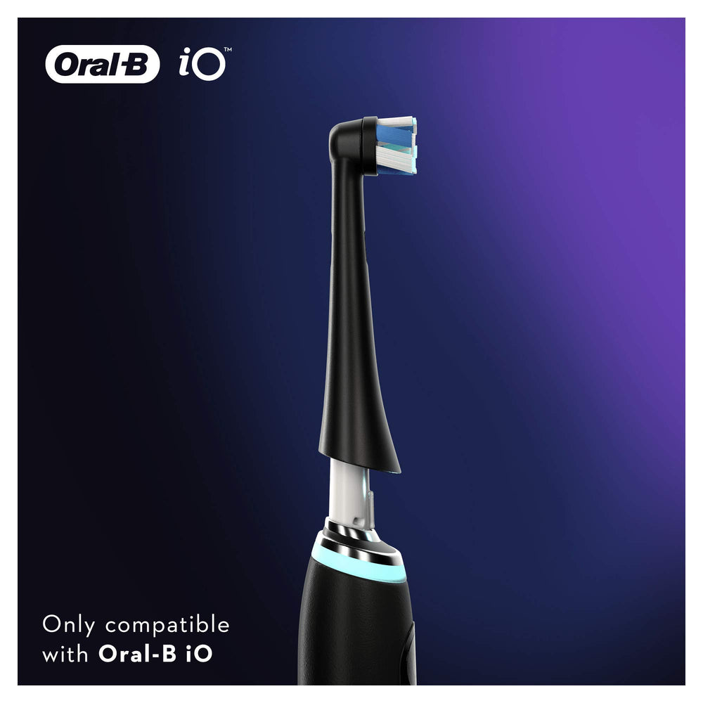 Oral-B individually sealed brush head package emphasizing hygienic storage before first use