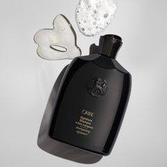 Oribe signature shampoo botanical ingredients image showing nourishing benefits