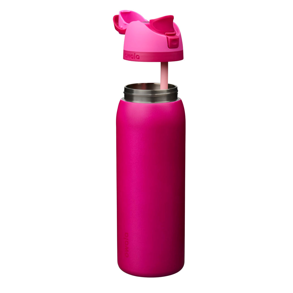 Owala FreeSip close-up of locking push-button lid, demonstrates hygienic protection