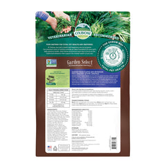 Oxbow pellet close-up highlighting fiber texture and consistent nutrition