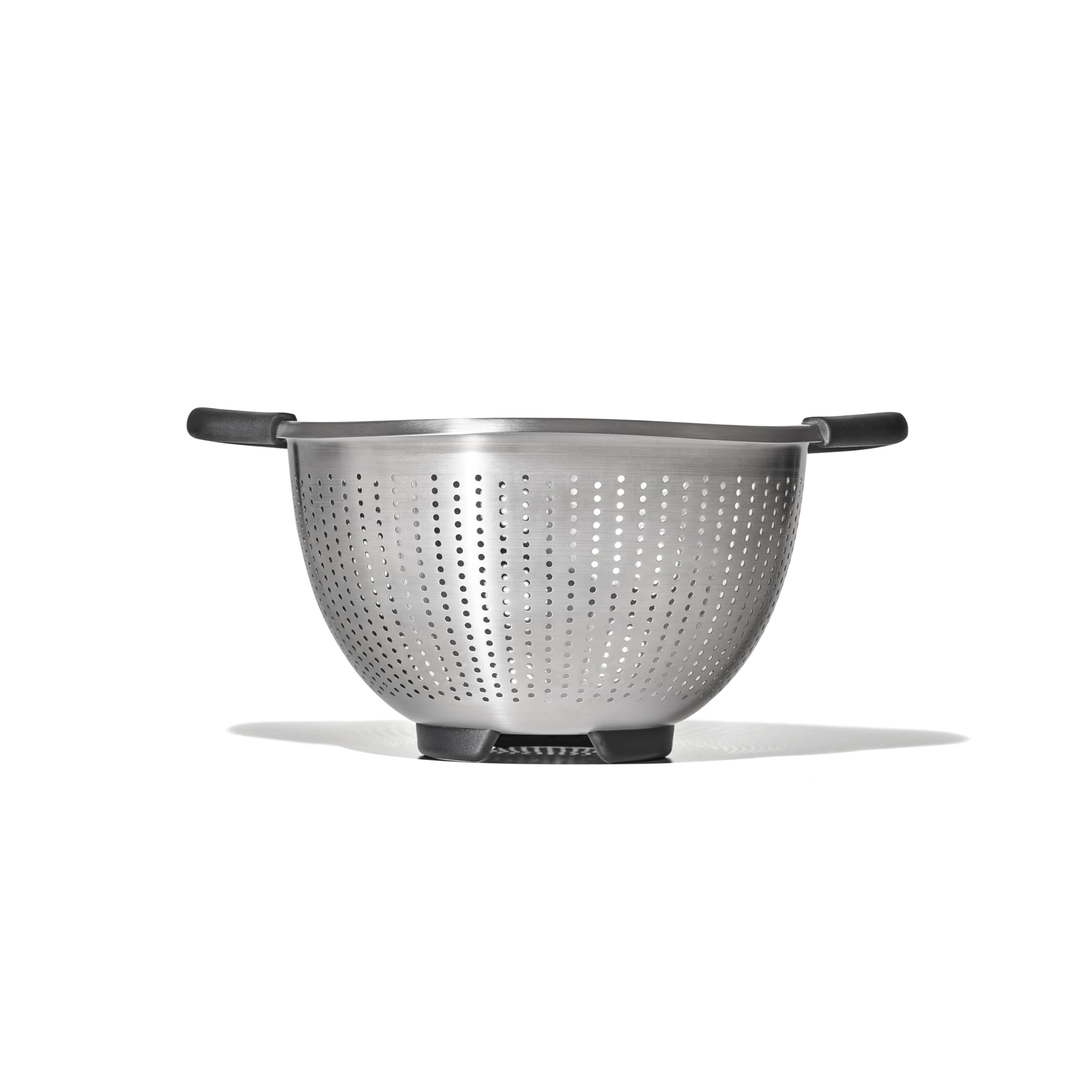 OXO Good Grips three feet base showing stability on countertop for steady straining