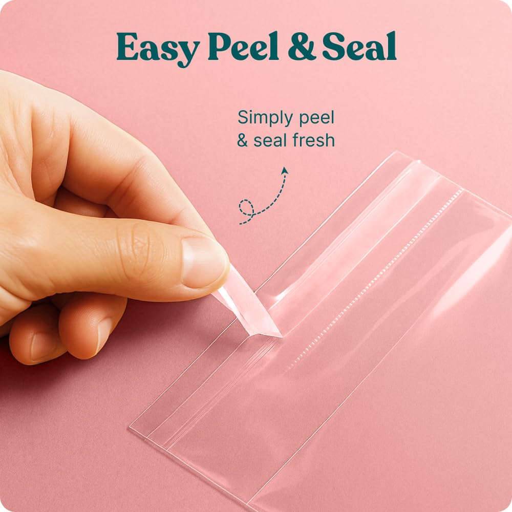 Pack It Chic resealable flap demonstration showing easy closure and convenience benefit