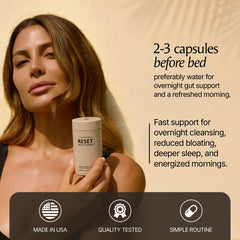 Paulina Fitness single capsule in hand showing size and easy-to-swallow benefit