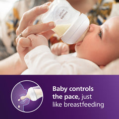Philips Avent close-up of breast-shaped nipple for comfortable latch