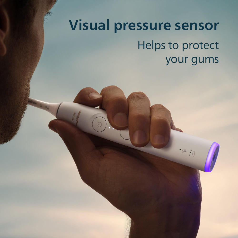 Philips Sonicare bristle motion illustration showing fluid cleaning between teeth