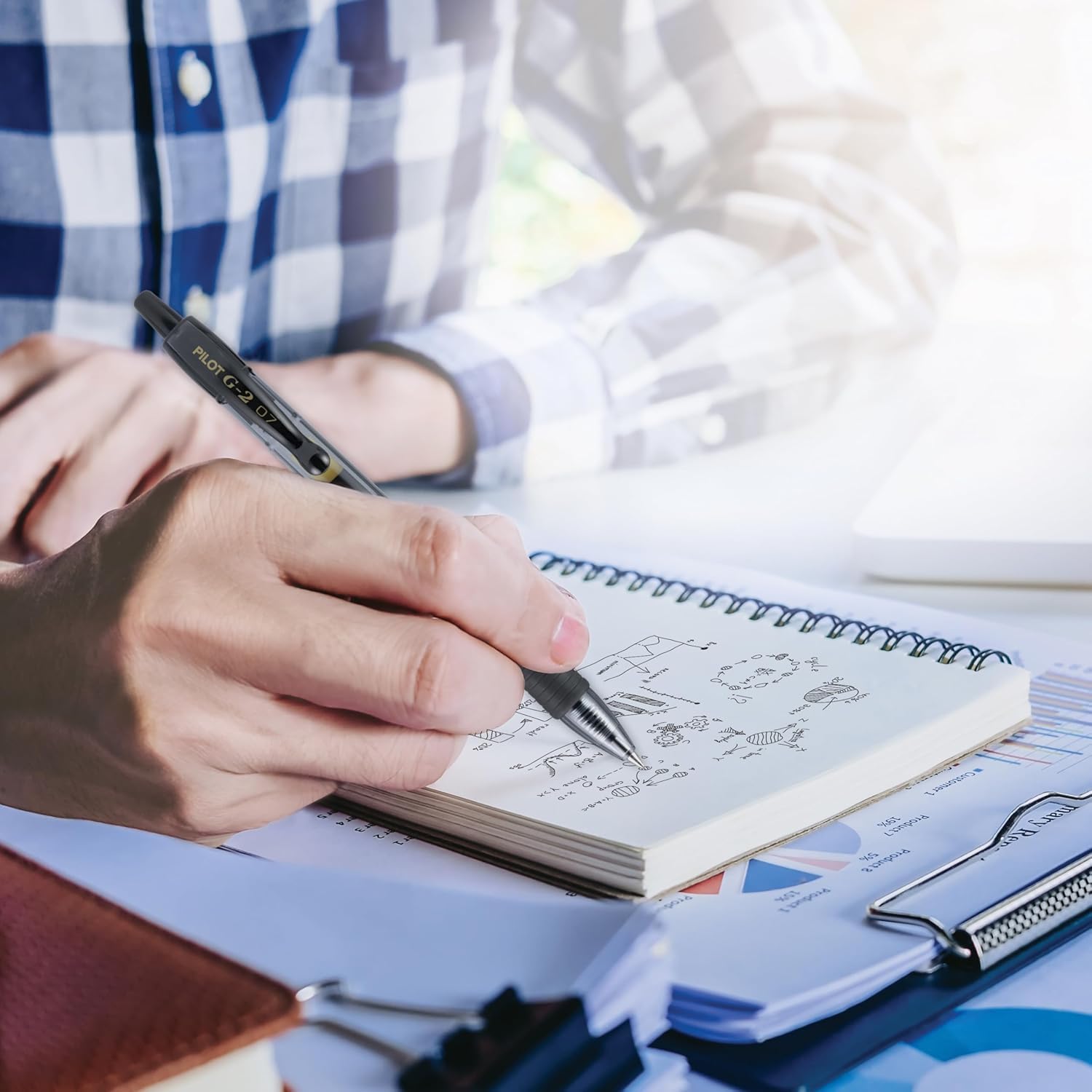 PILOT G2 retractable mechanism open for quick one-handed use