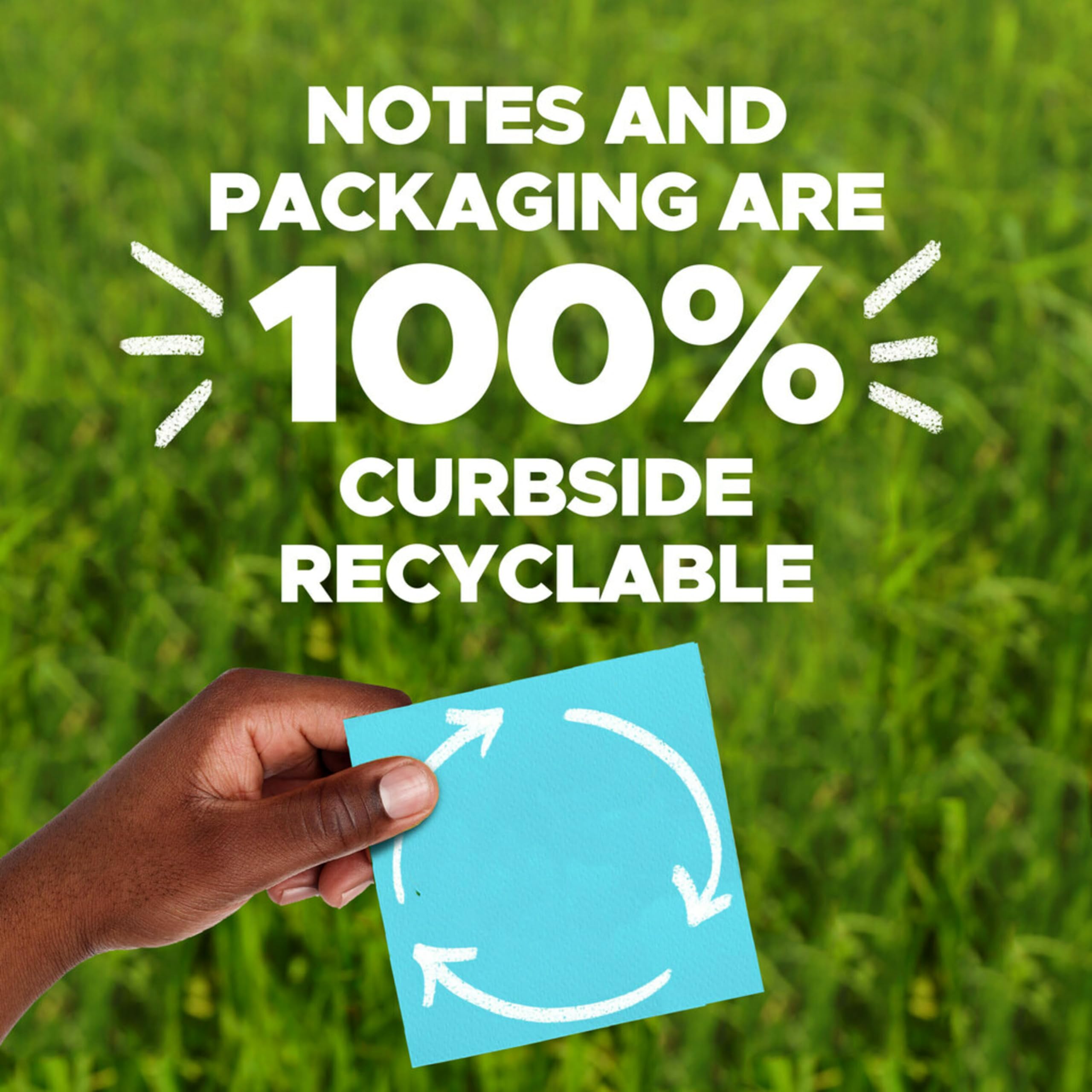 Post-it next to a pen illustrating 3x3 size for quick notes and lists