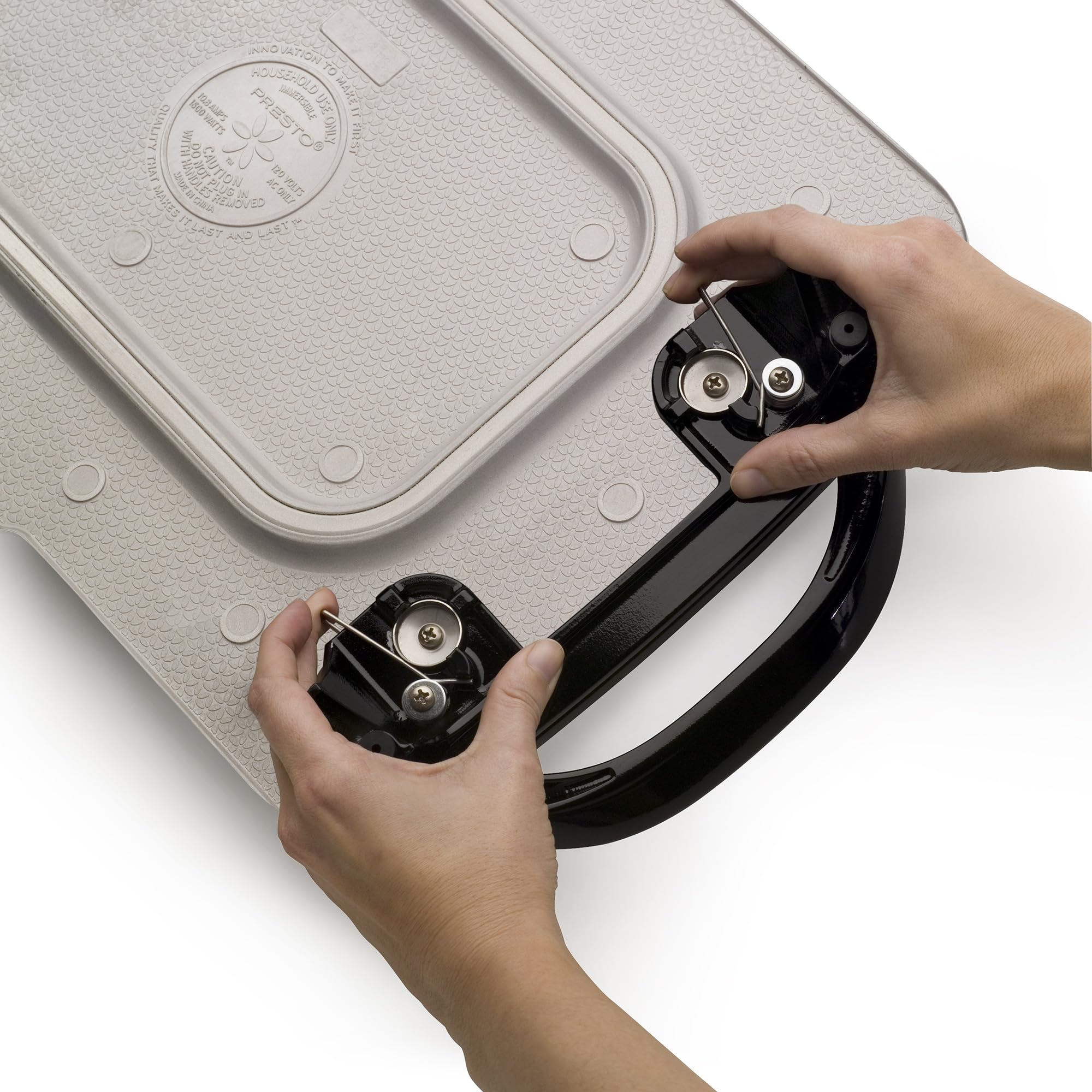 Presto detachable handle latch detail enabling compact storage