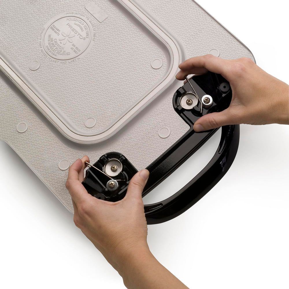 Presto detachable handle latch detail enabling compact storage