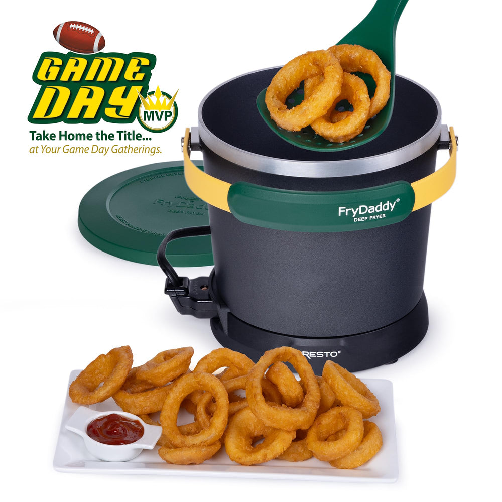 Presto FryDaddy snap-on lid in place for spill-free oil storage and odor reduction