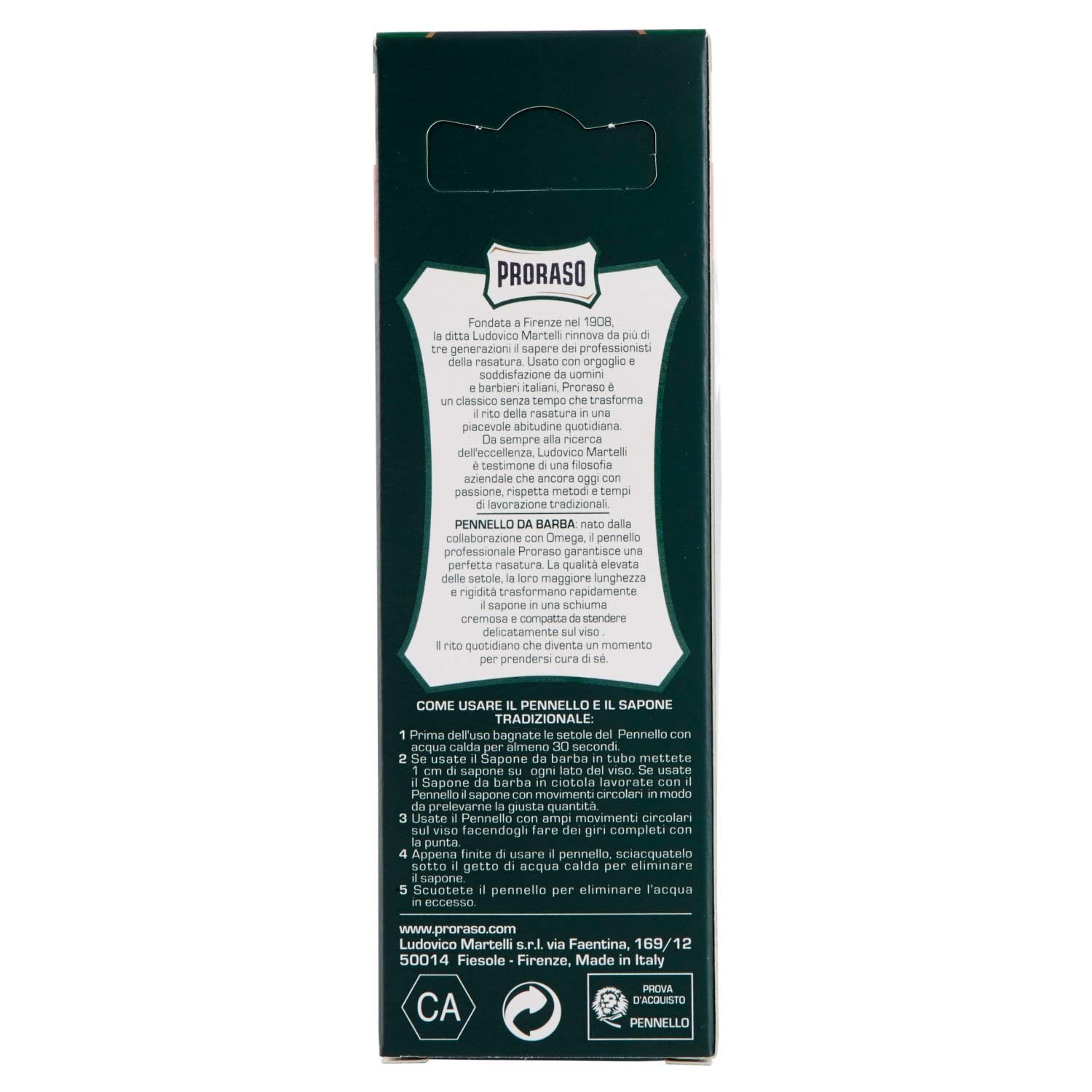 Proraso ergonomic handle held for secure grip and precise control