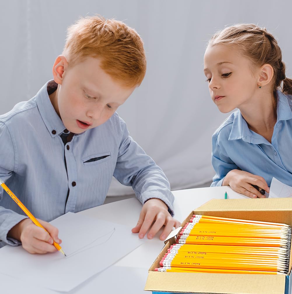 Rarlan pencils being handed out in classroom to save time
