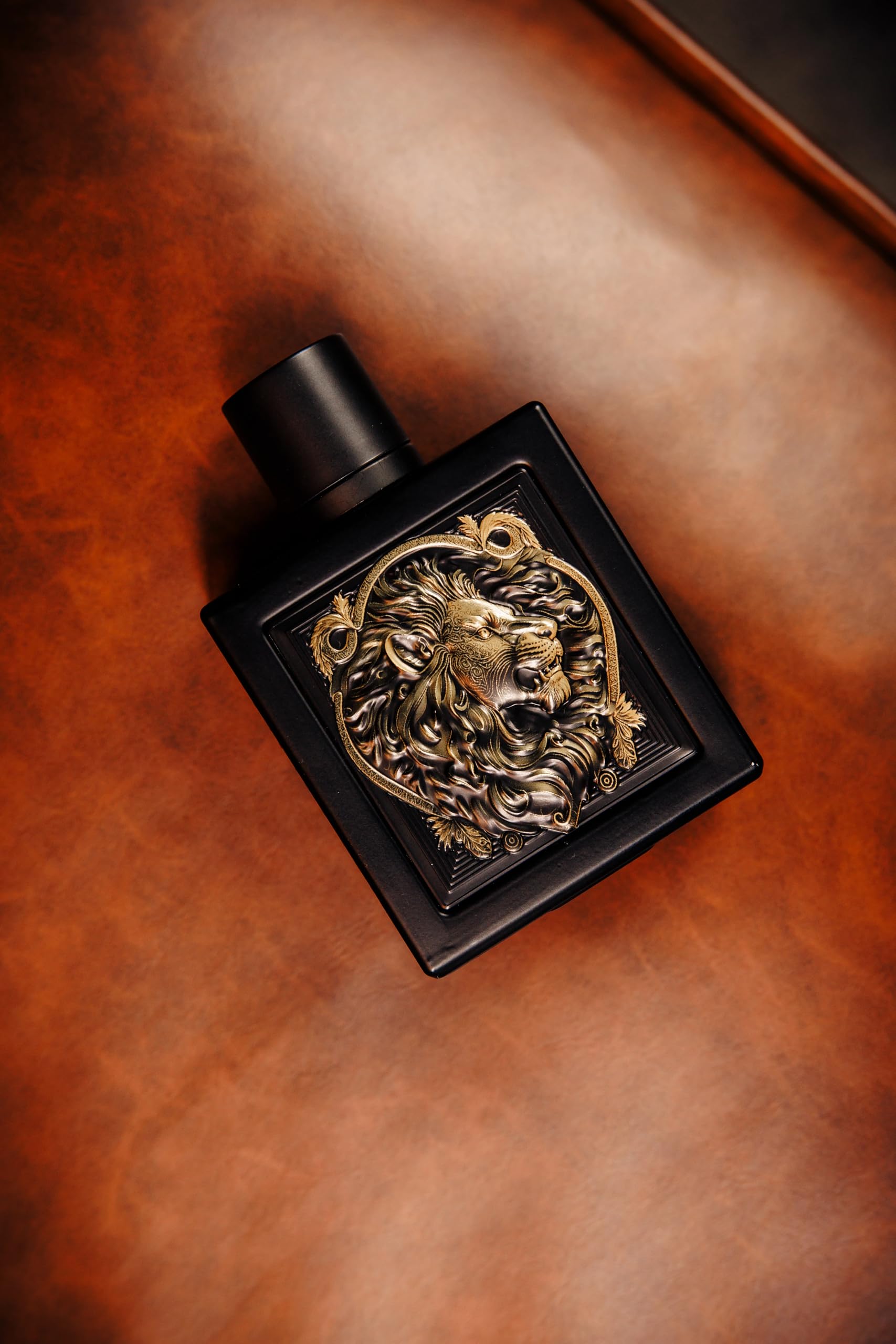 RAYHAAN lifestyle image of a man wearing the fragrance for confidence