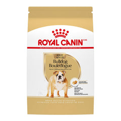 ROYAL CANIN front packaging showing Bulldog formula and 30 lb benefit