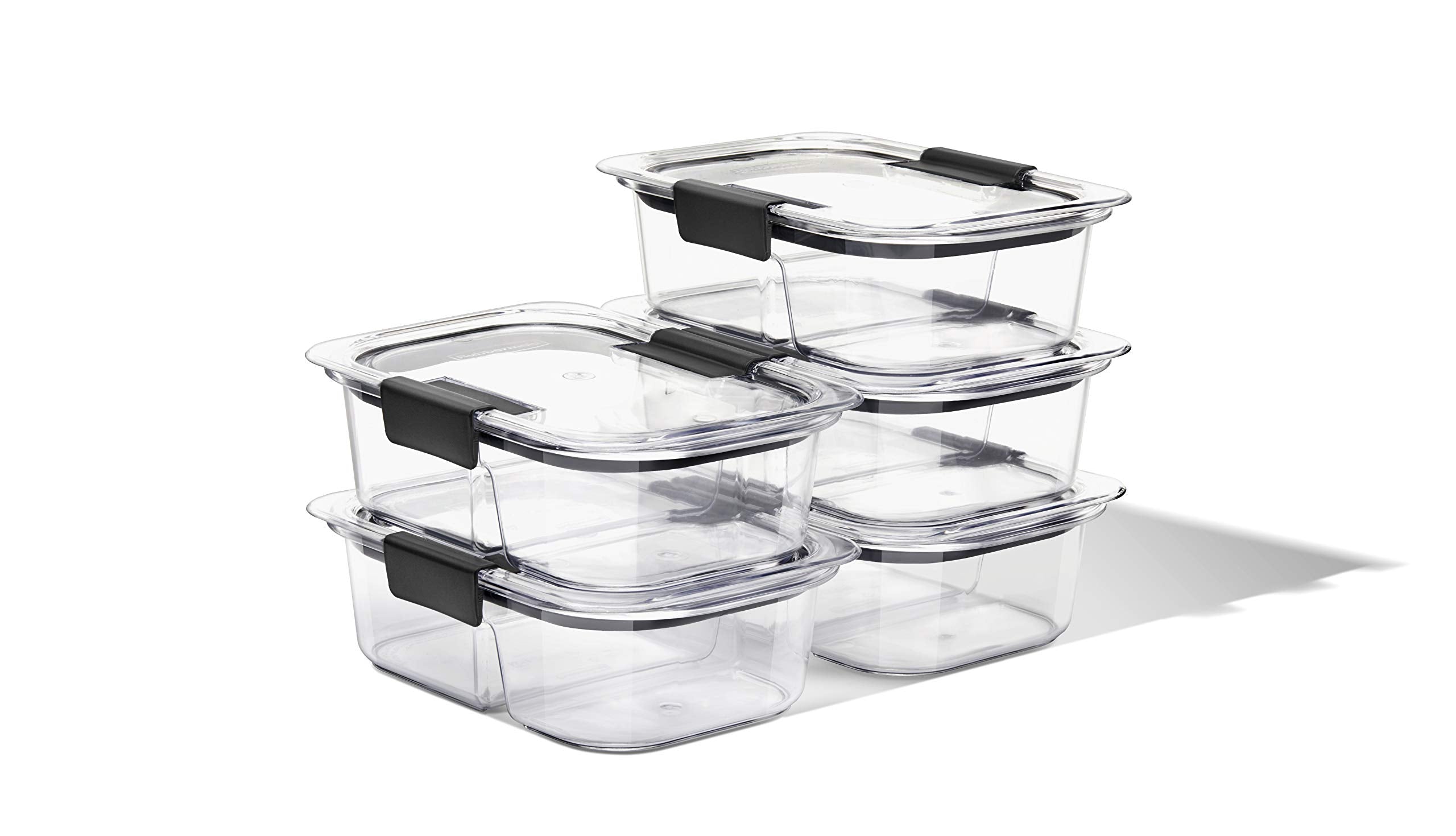 Rubbermaid Brilliance lid close-up highlighting secure latches and airtight seal benefit