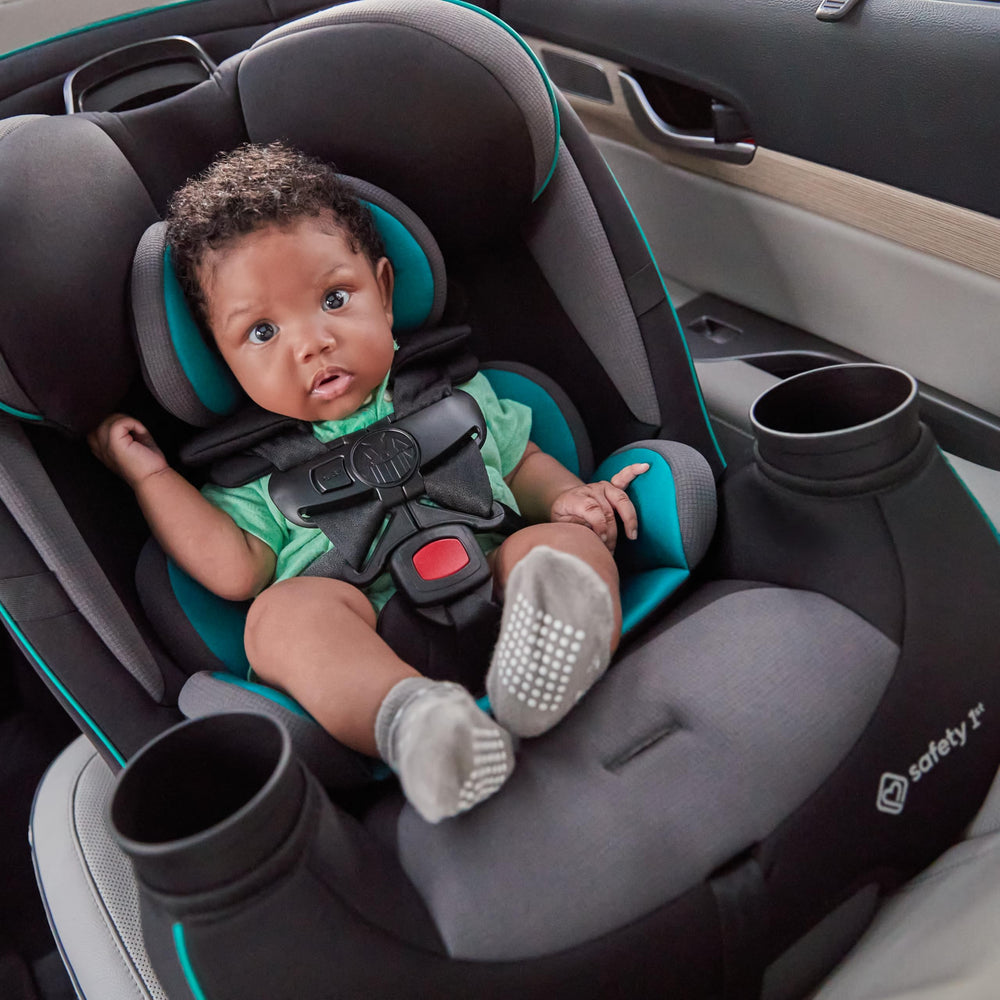 Safety 1st Grow and Go in use with toddler harnessed for safe travel