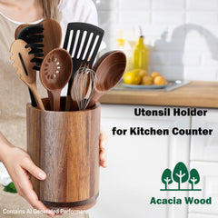 Segtenant wood grain closeup highlighting acacia durability and warm finish
