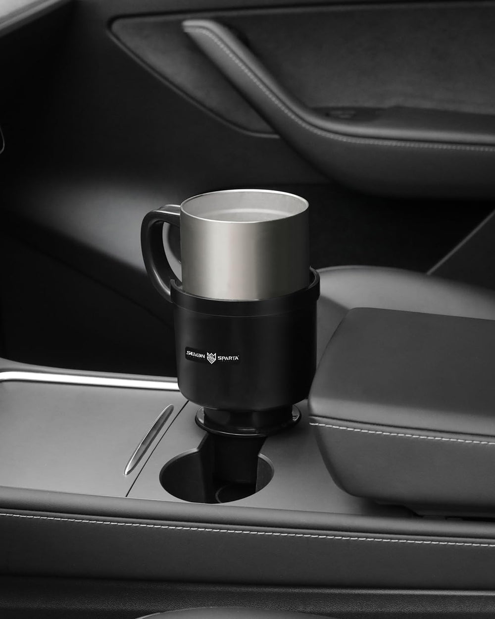 SEVEN SPARTA removed from cup well with slot for easy pull-out