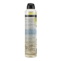 SexyHair High Tide spray mist in motion adding workable texture