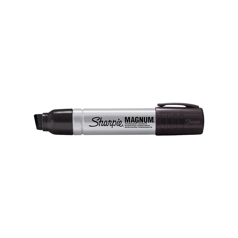 Sharpie Magnum creating thick black strokes on a poster for readability