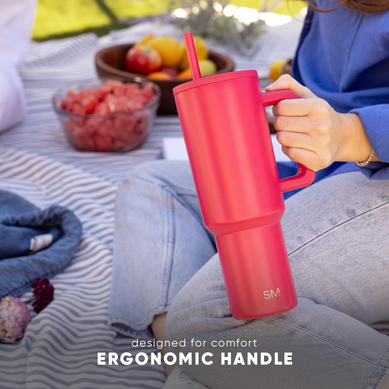 Simple Modern Trek in outdoor picnic setting showing durable finish and lifestyle use