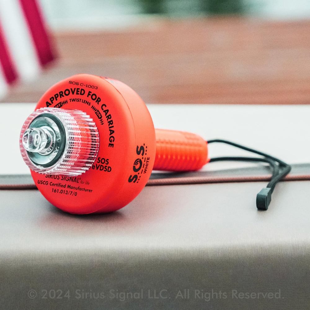 SIRIUS SIGNAL placed on a boat deck conveying practical marine use and safety