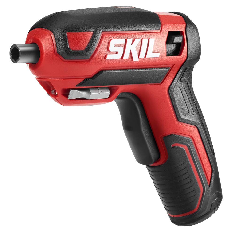 SKIL bit set and holder laid out, offering quick bit changes and broad fastening coverage
