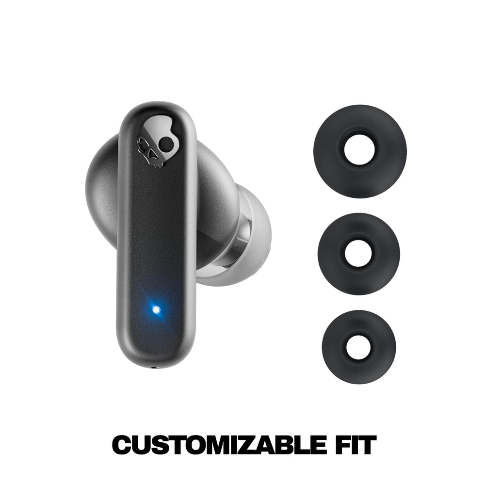 Skullcandy Smokin’ Buds with water droplets illustrating IPX4 sweat resistance