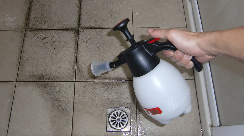SOLO 418 in-tank filter detail, preventing clogs and improving spray reliability